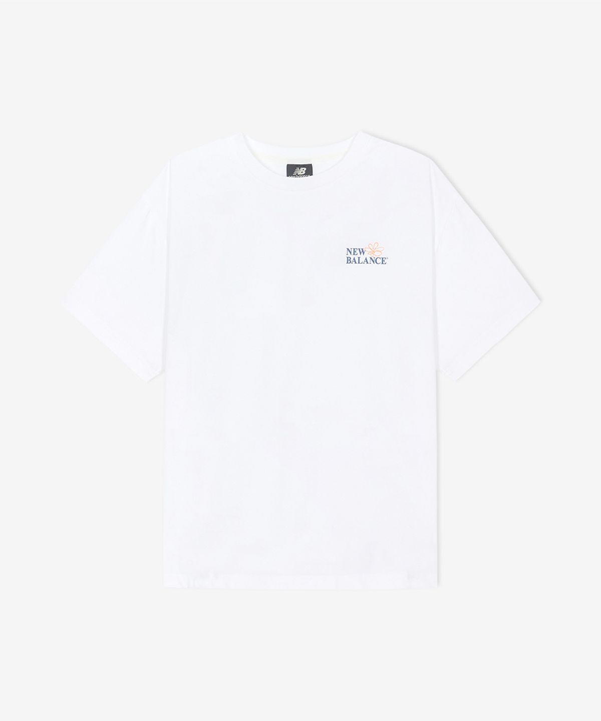 뉴발란스(NEW BALANCE) NBNEGCO204 / UNI 플라워 일러스트 반팔티 (WHITE)