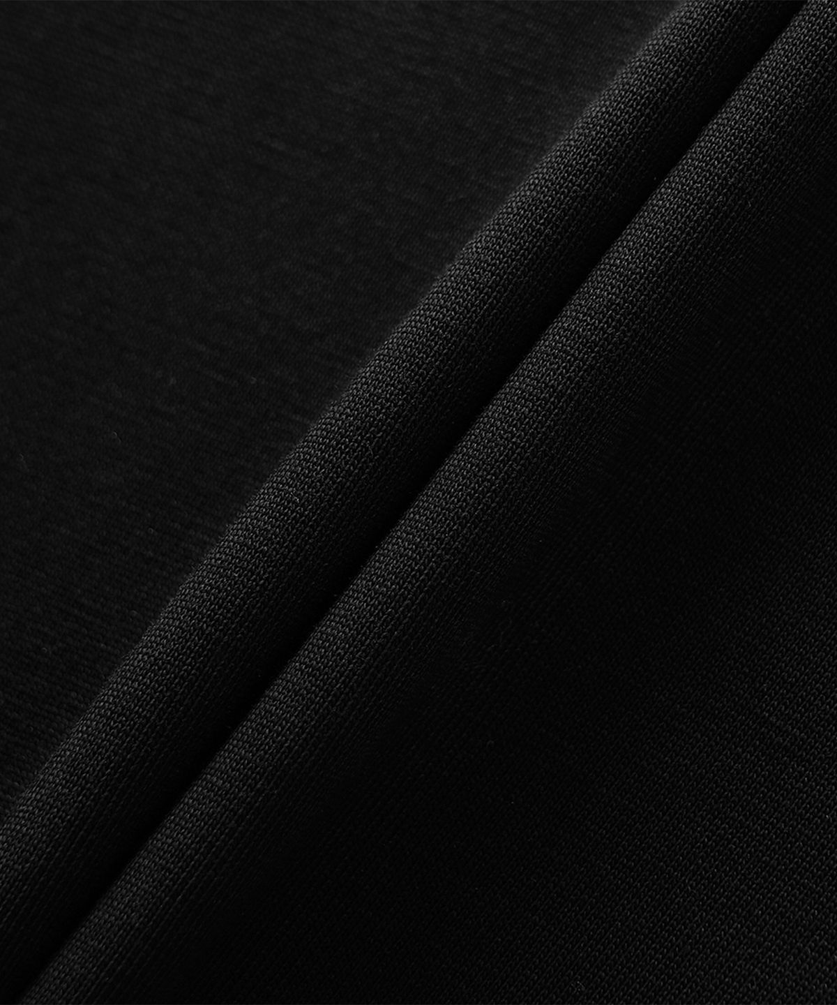 뉴발란스(NEW BALANCE) NBNEGCO204 / UNI 플라워 일러스트 반팔티 (BLACK)