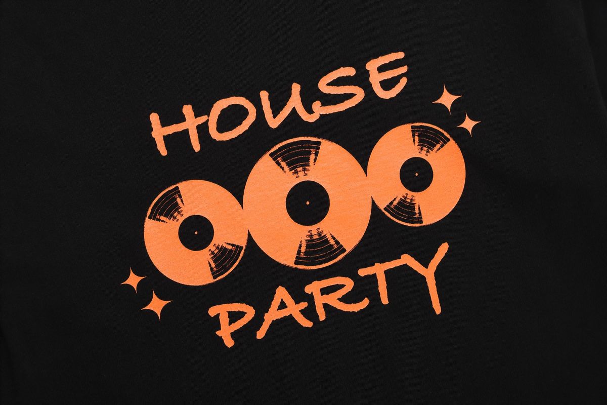 바쥬비쥬(BAJOO BIJOO) HOUSE PARTY T-SHIRT [BLACK]