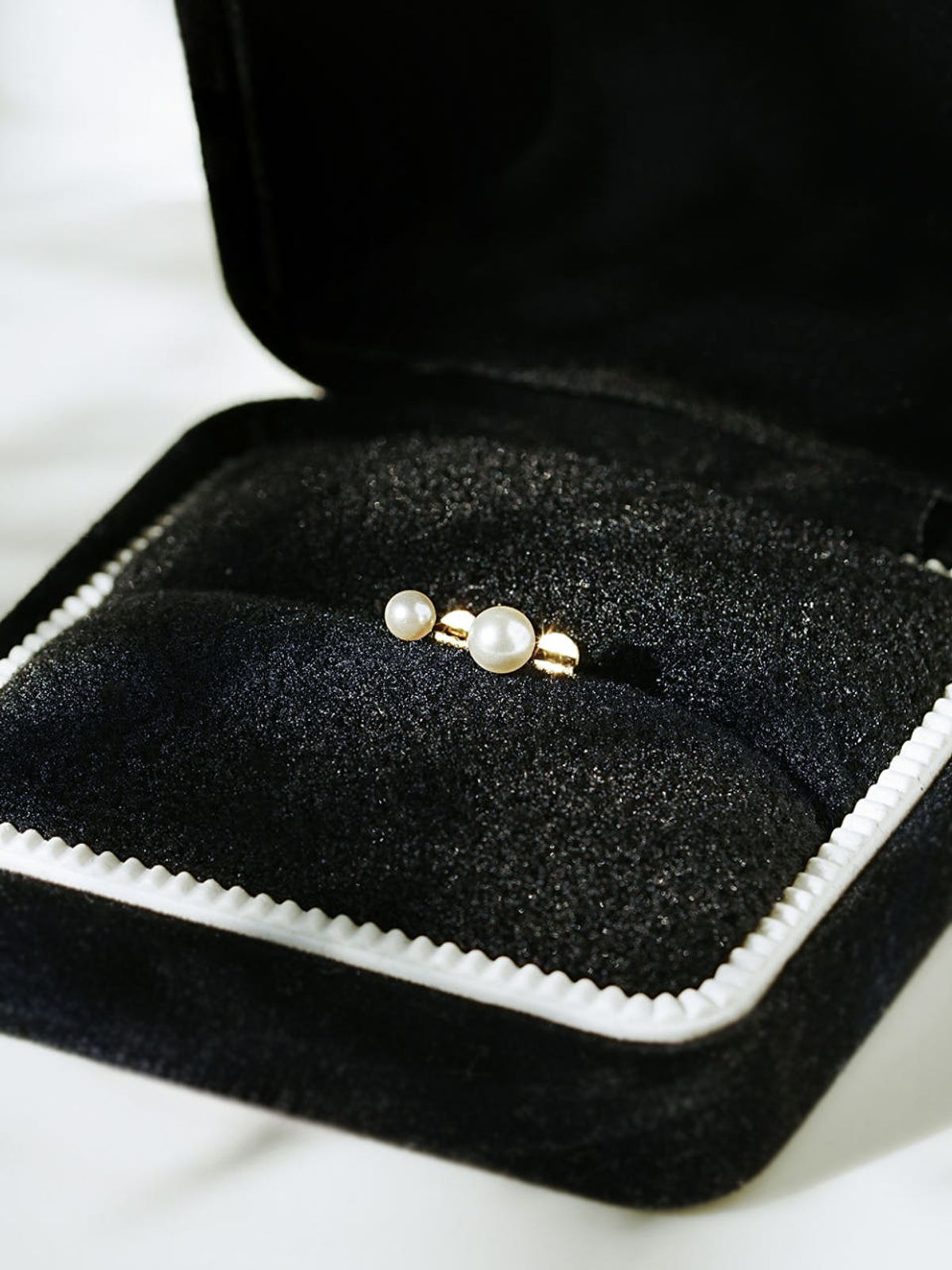 미니멀피어싱(MINIMALPIERCING) 14K 인터널 베이직 진주 라블렛 피어싱 귀걸이