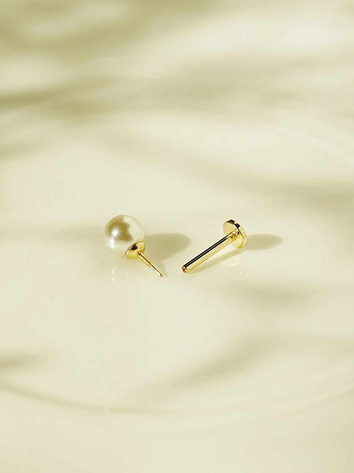 미니멀피어싱(MINIMALPIERCING) 14K 인터널 베이직 진주 라블렛 피어싱 귀걸이