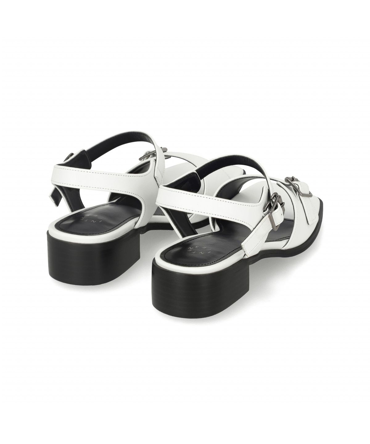 엘칸토(ELCANTO) 인텐스 여성 버클 스트랩 플랫샌들 3.5cm LCWW53I526