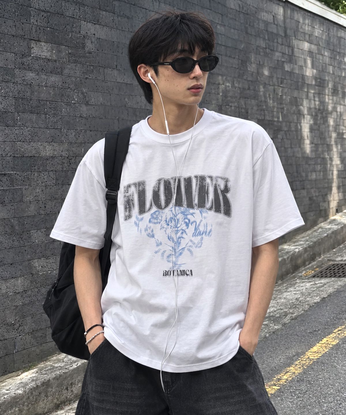 엑스오엑스(XOX) 스머징 플라워 크루넥 반팔 티셔츠(3color)