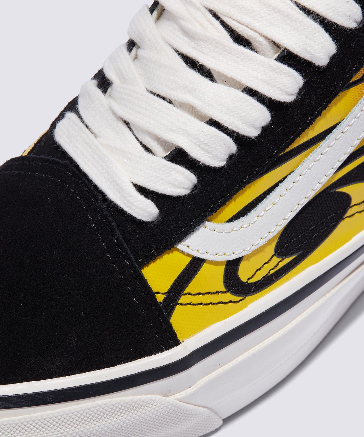 반스(VANS) 프리미엄 올드스쿨 LX - Y2K 블랙:화이트 / VN000D56MCG1