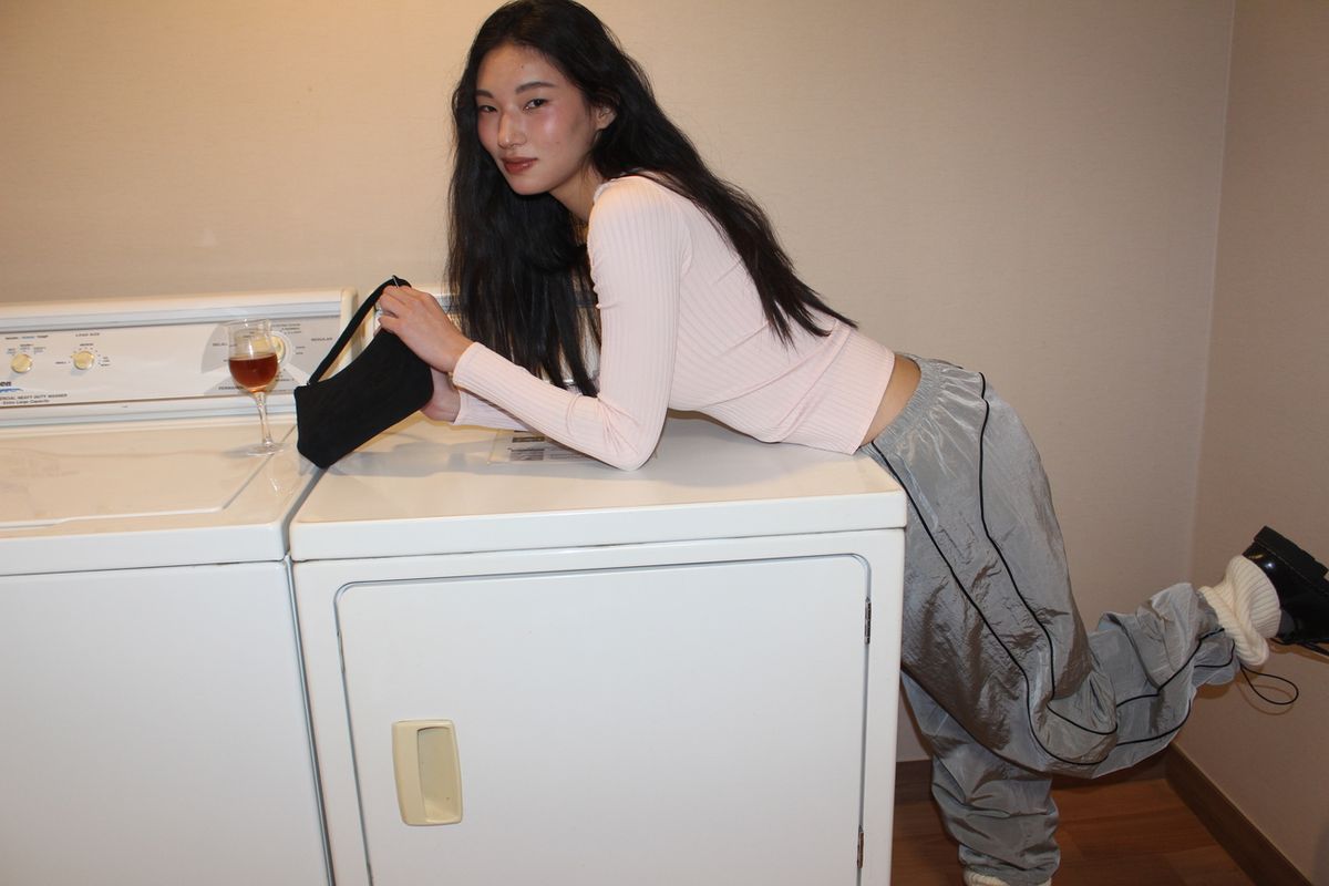 어텐즈(ATTENDS) 80s Retro Fit Nylon Pants (Gray)