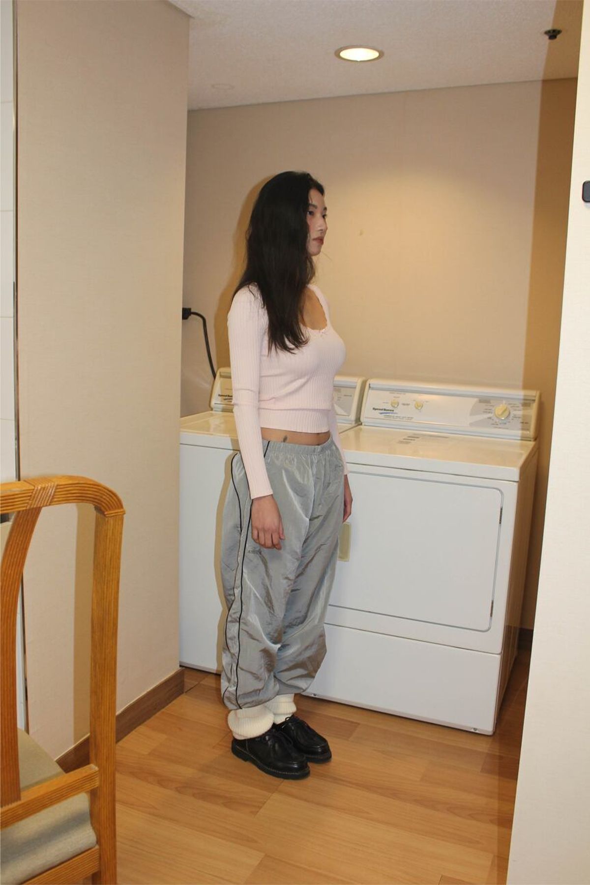 어텐즈(ATTENDS) 80s Retro Fit Nylon Pants (Gray)