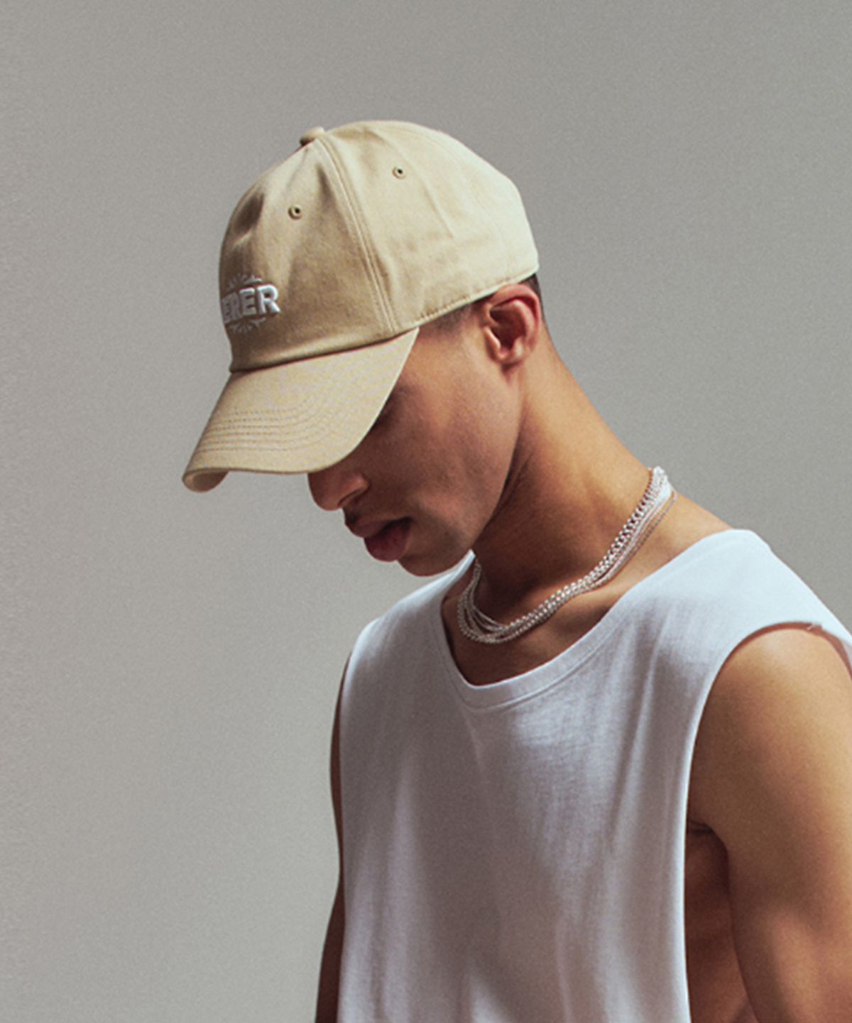 에르에르(ERER) Logo ball cap Beige