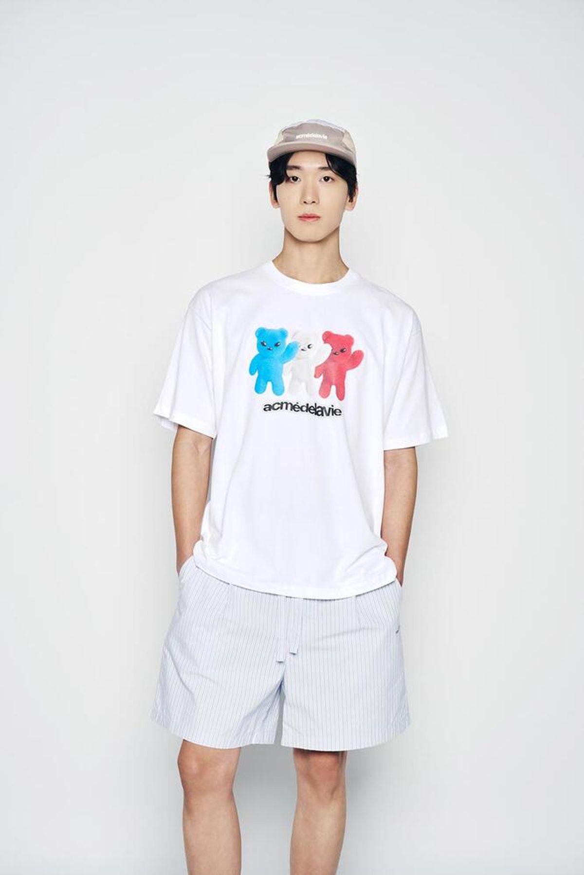 아크메드라비(ACME DE LA VIE) FRENCH ALIEN BEAR SHORT SLEEVE T-SHIRT (3COLOR)