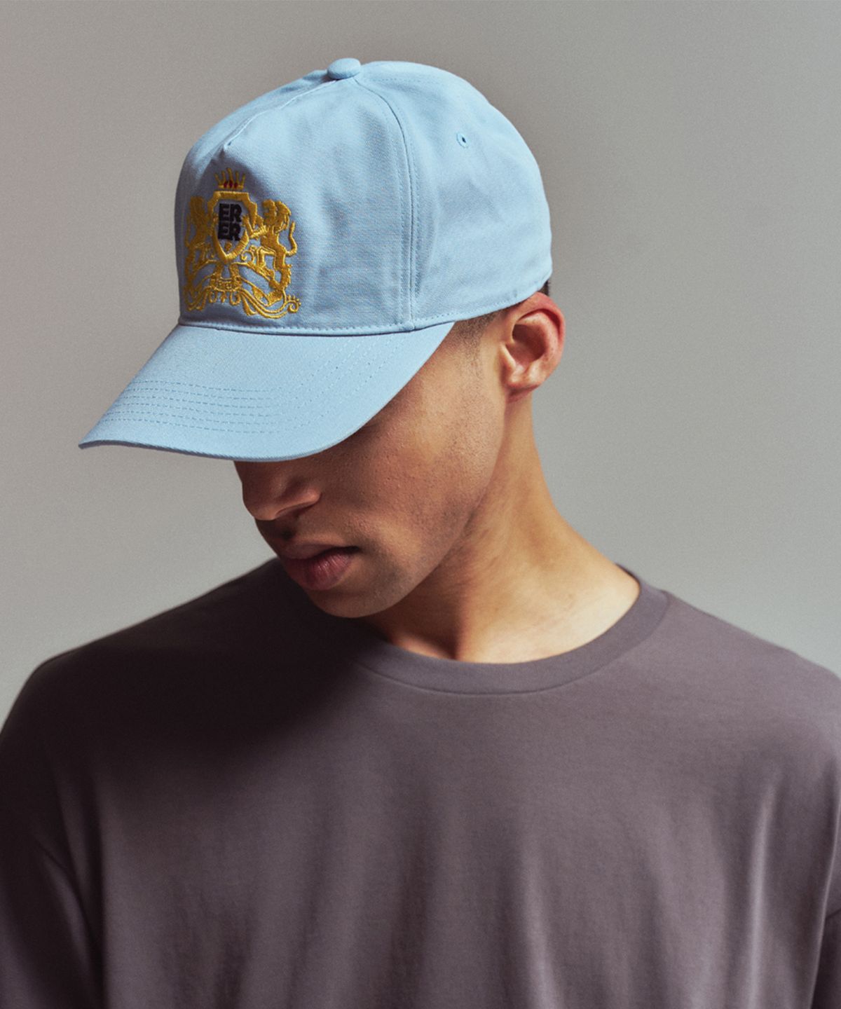 에르에르(ERER) Lion 5panel cap Sky blue