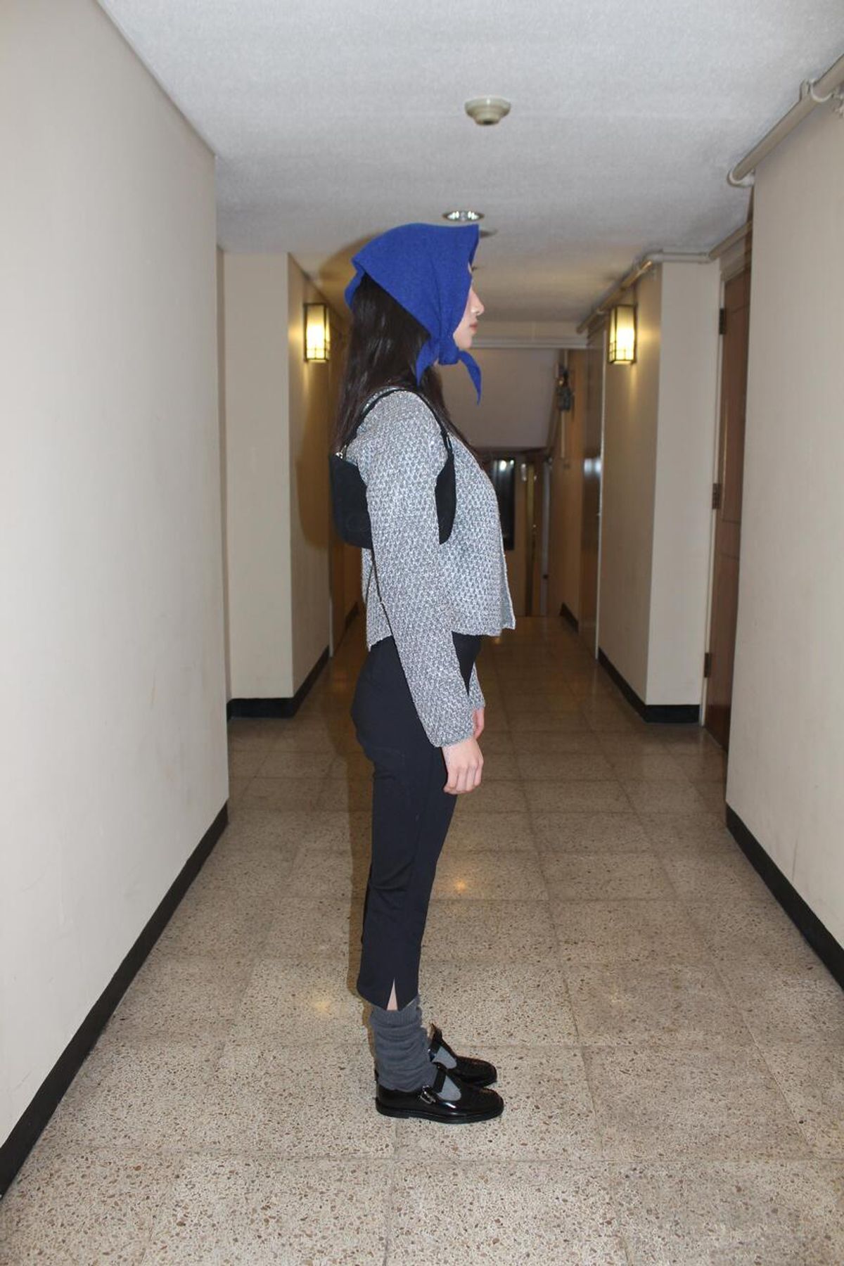 어텐즈(ATTENDS) Romantic black cropped pants