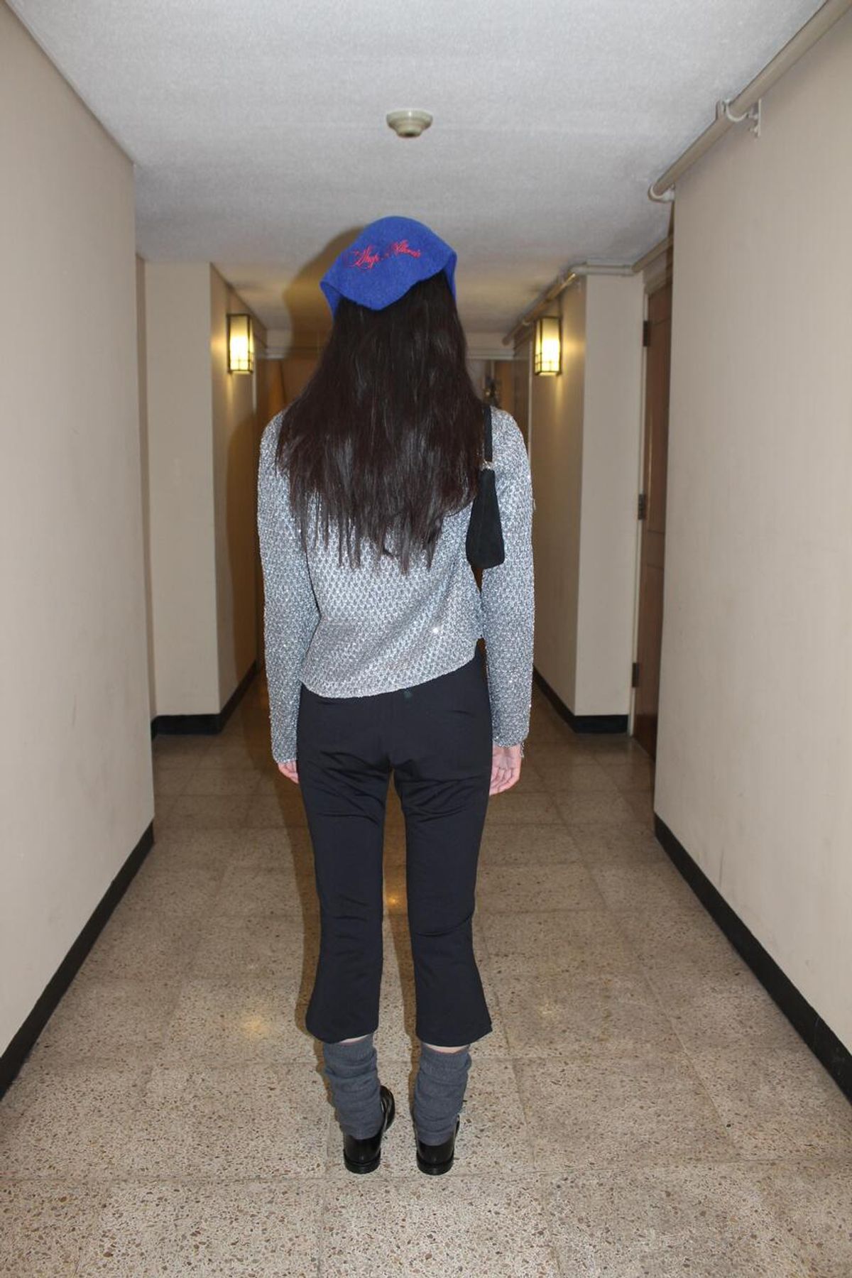 어텐즈(ATTENDS) Romantic black cropped pants