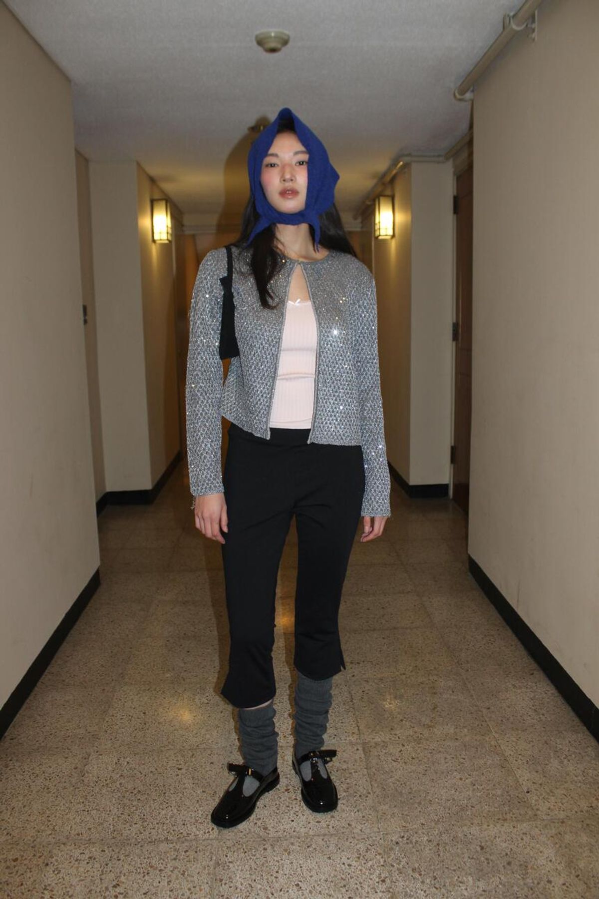 어텐즈(ATTENDS) Romantic black cropped pants