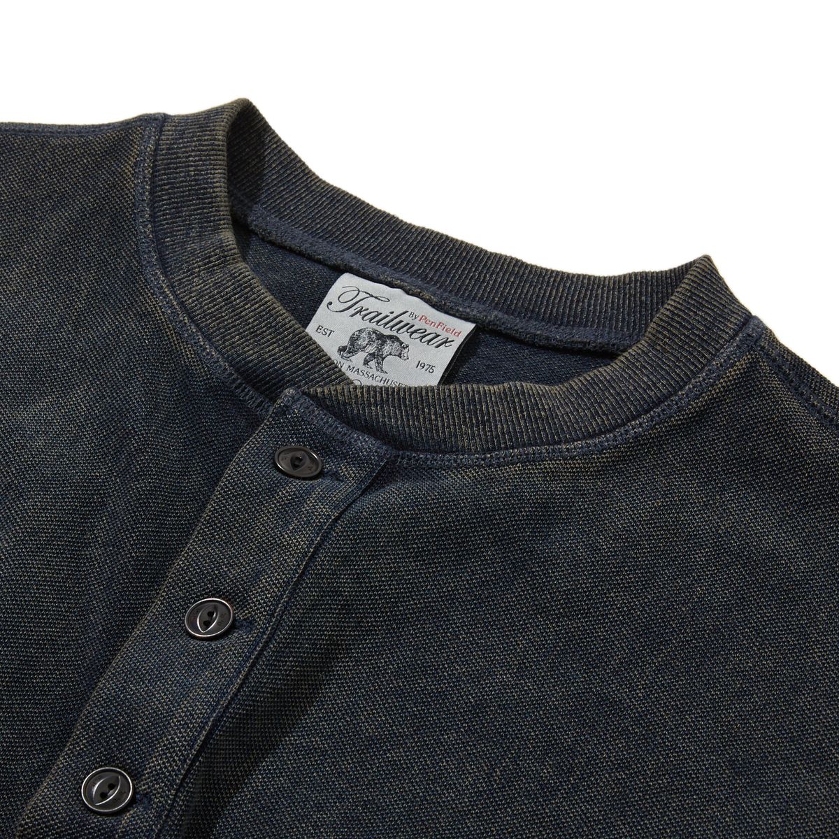 펜필드(PENFIELD) 인디고 틴워싱 헨리넥 반팔티 브라운_FR2KT42U