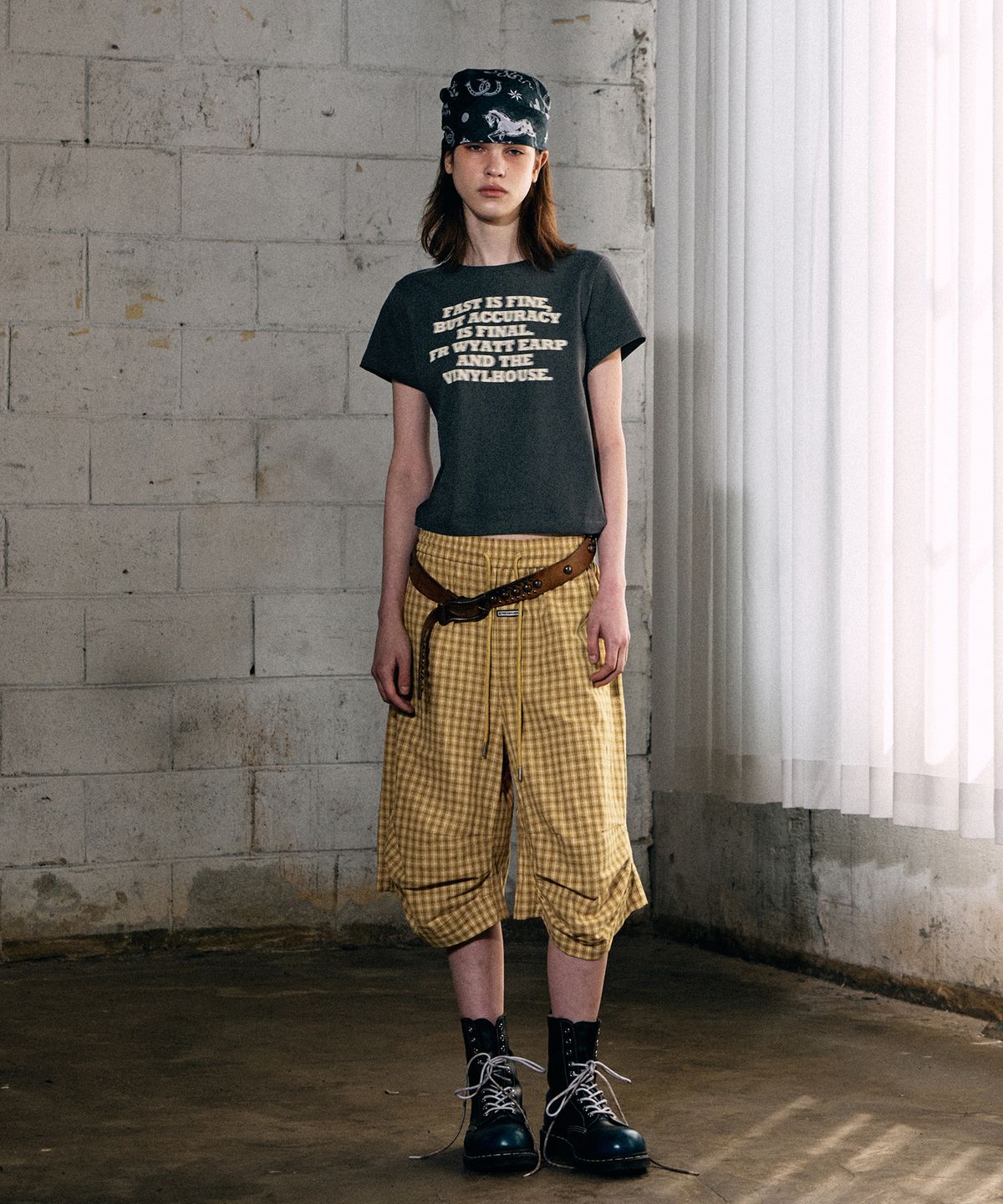더바이닐하우스(THEVINYLHOUSE) THREE-QUARTER CHECK PANTS YELLOW