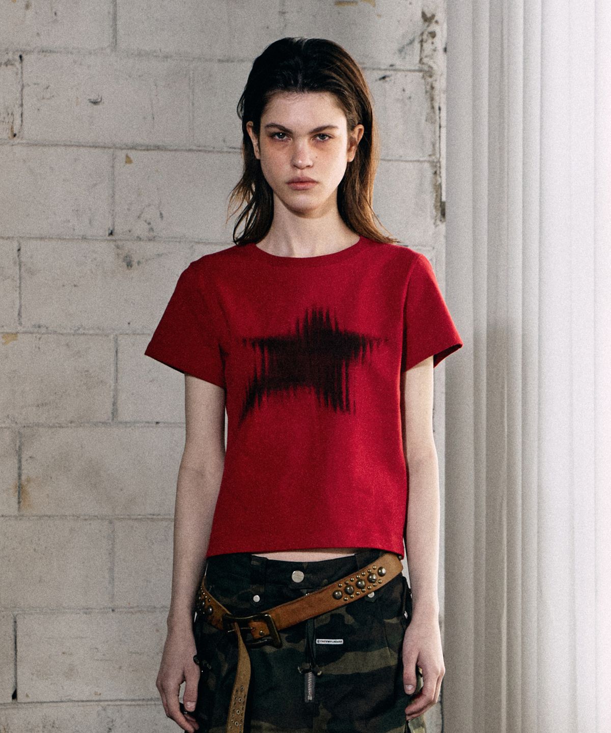더바이닐하우스(THEVINYLHOUSE) BLUR STAR TEE RED