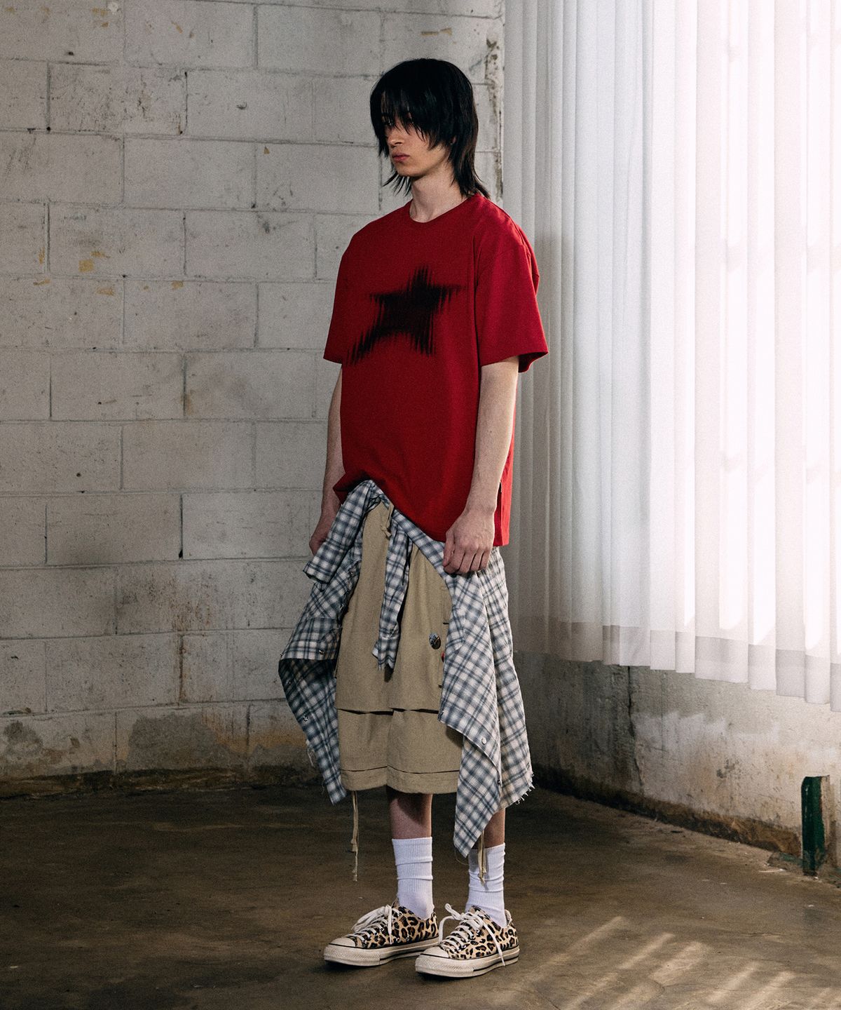 더바이닐하우스(THEVINYLHOUSE) BLUR STAR TEE RED