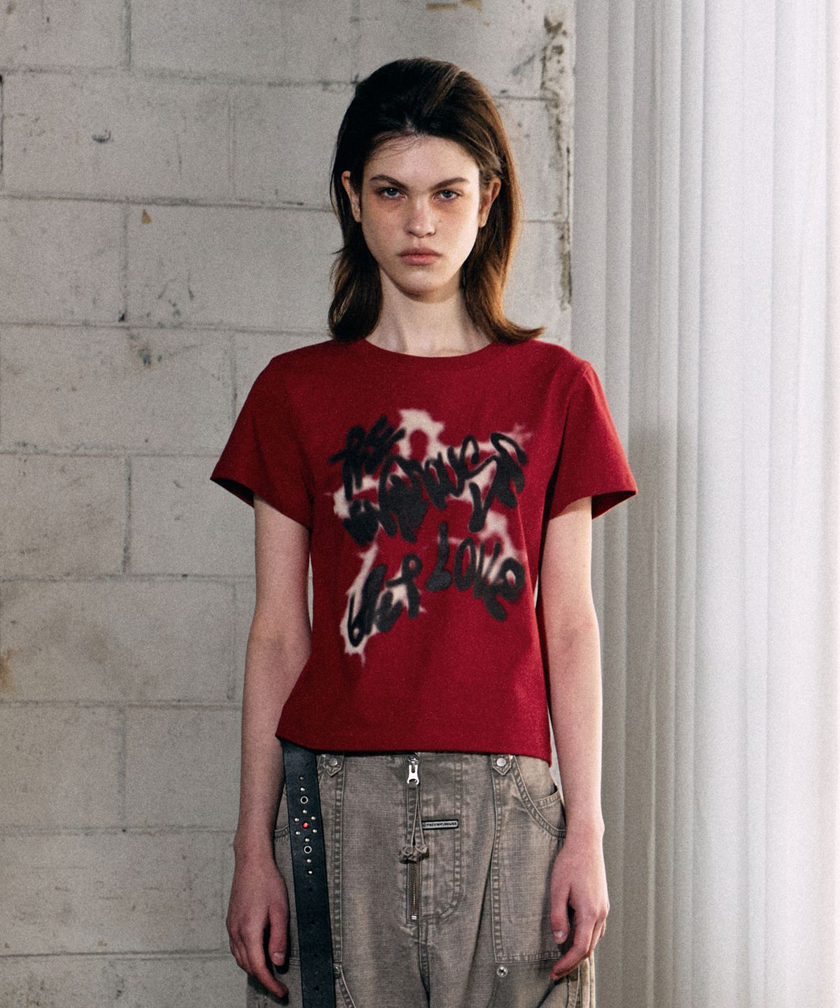 더바이닐하우스(THEVINYLHOUSE) SPRAY STAR TEE RED