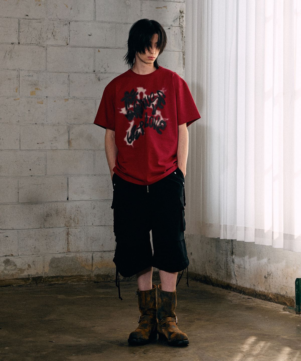 더바이닐하우스(THEVINYLHOUSE) SPRAY STAR TEE RED