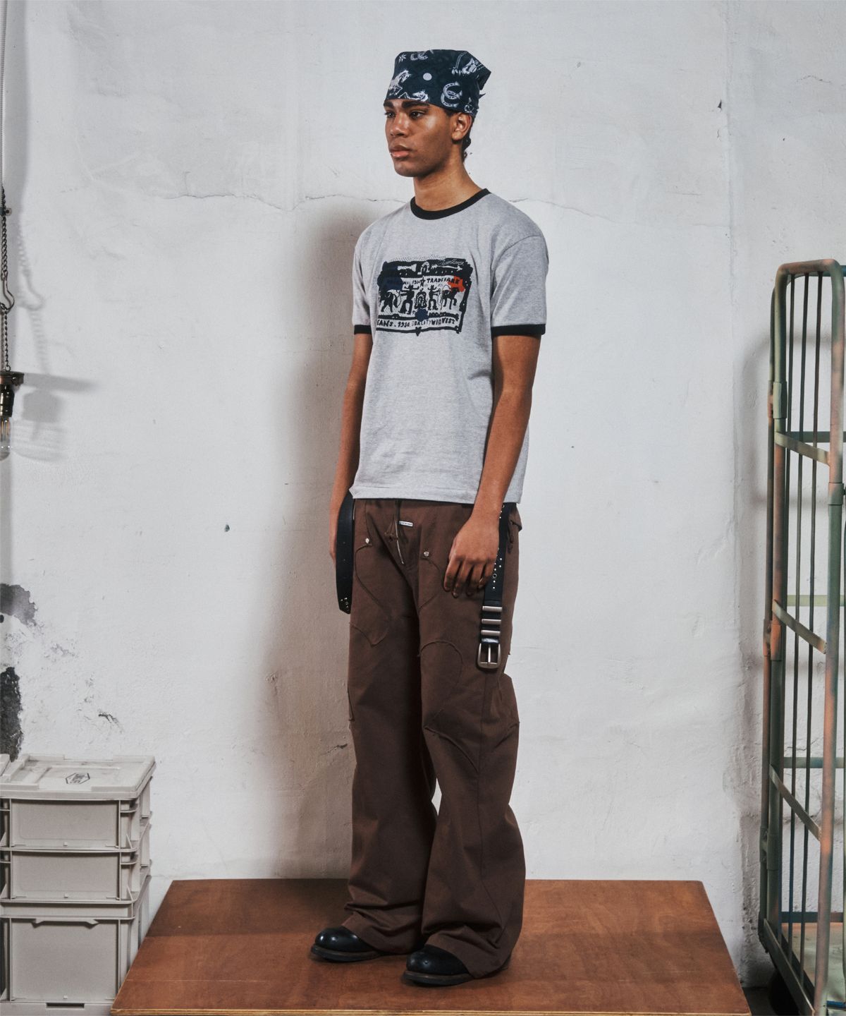 더바이닐하우스(THEVINYLHOUSE) COWBOY PICTOGRAM RINGER TEE GREY