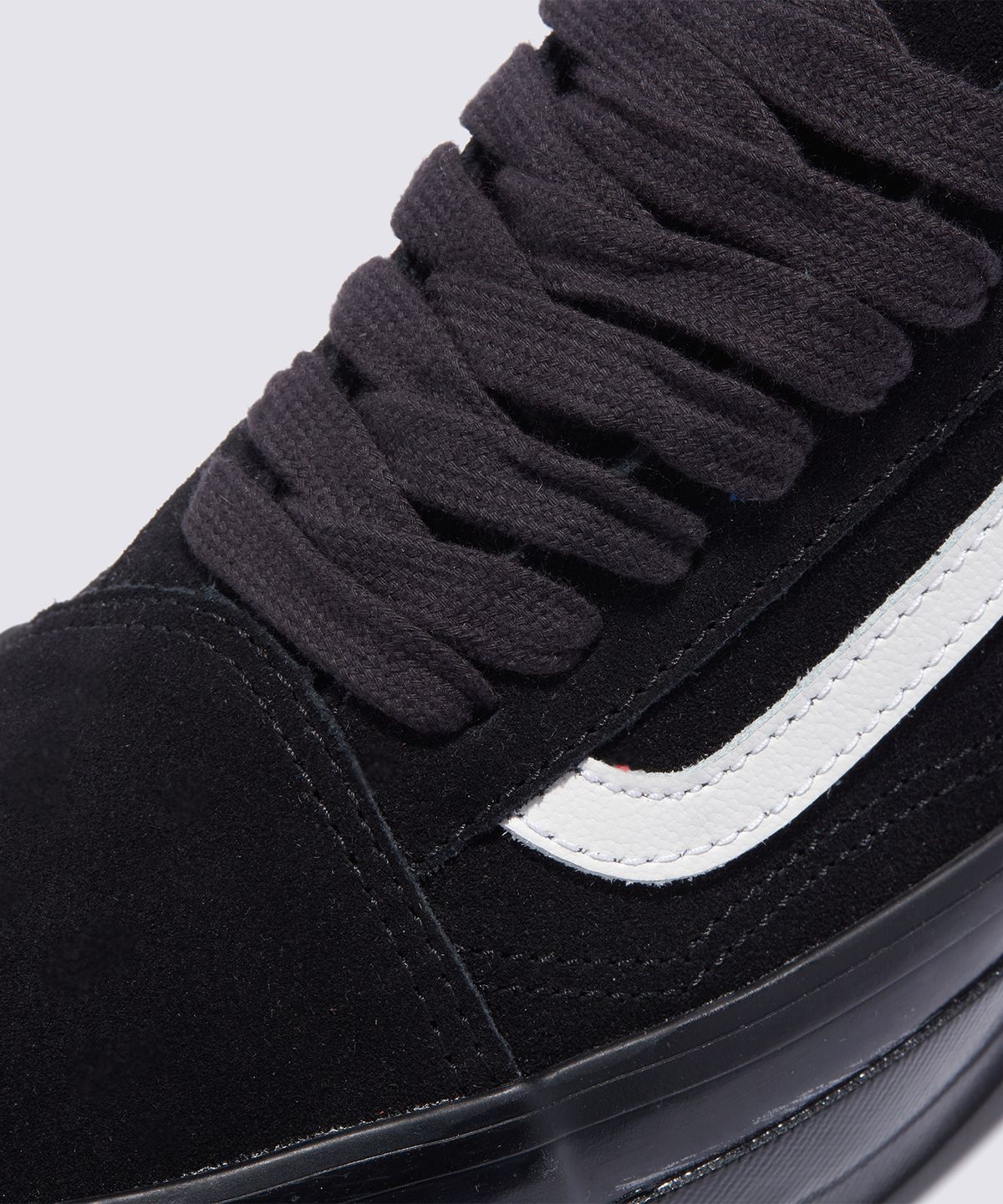 반스(VANS) 프리미엄 올드스쿨 LX - (스웨이드) 블랙:블랙:화이트 / VN000D56B8C1