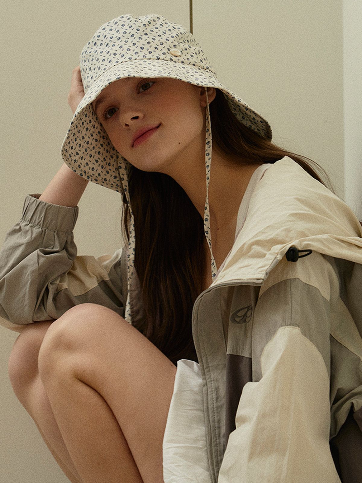 메르헨(MERCHEN) Florall strap bucket hat_2color