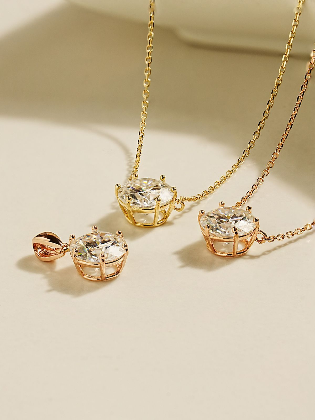 미니멀피어싱(MINIMALPIERCING) 14K 18K 모이사나이트 다이아 육발 목걸이 2캐럿