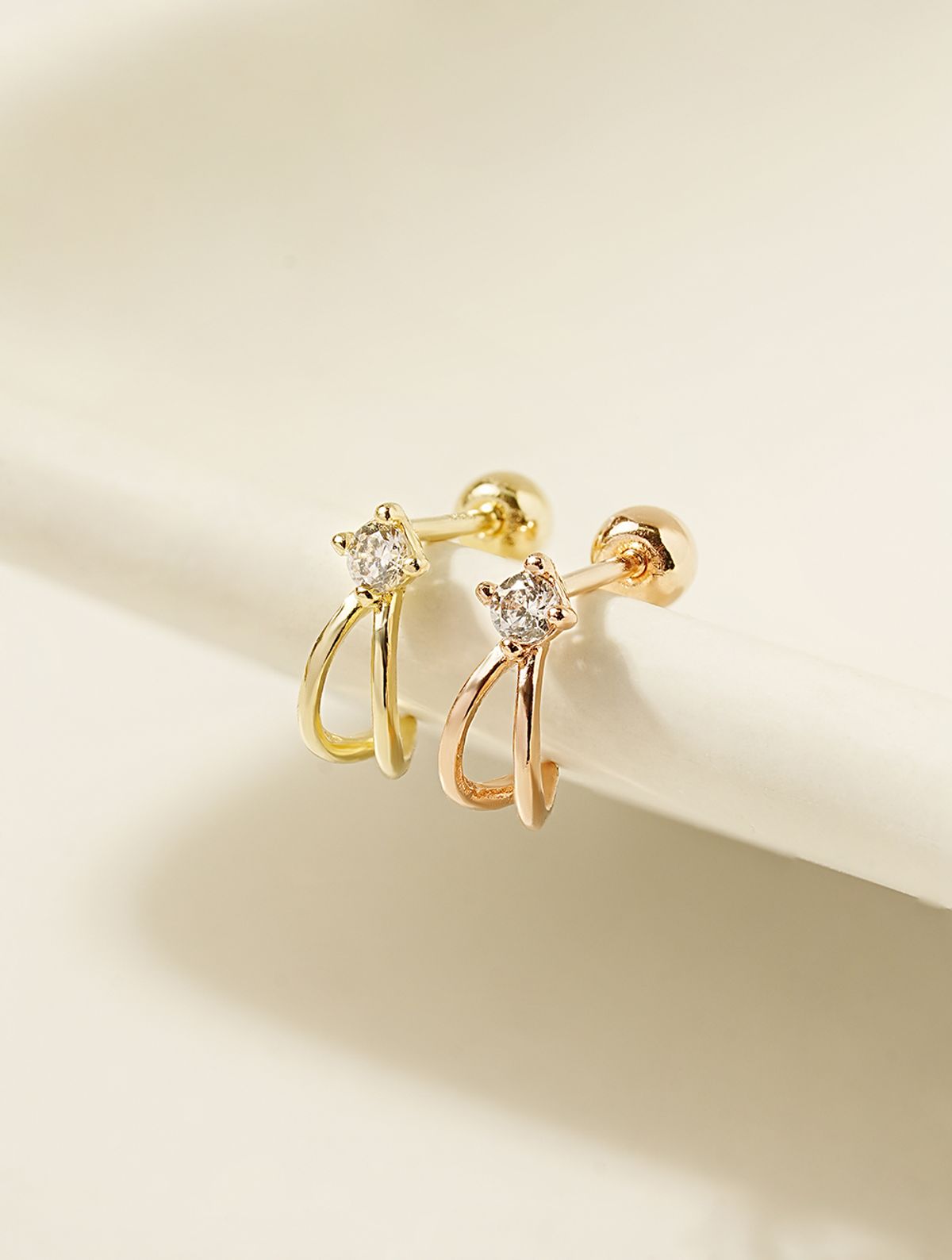 미니멀피어싱(MINIMALPIERCING) 14K 허기 큐빅 피어싱 귀걸이