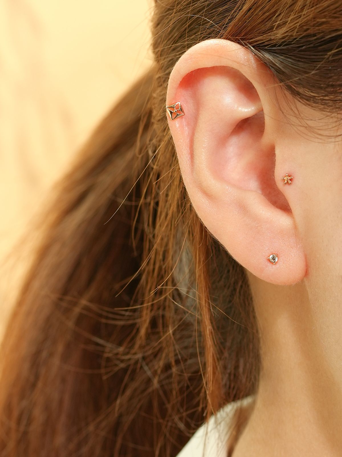미니멀피어싱(MINIMALPIERCING) 14K 일립스 플라워 피어싱 귀걸이