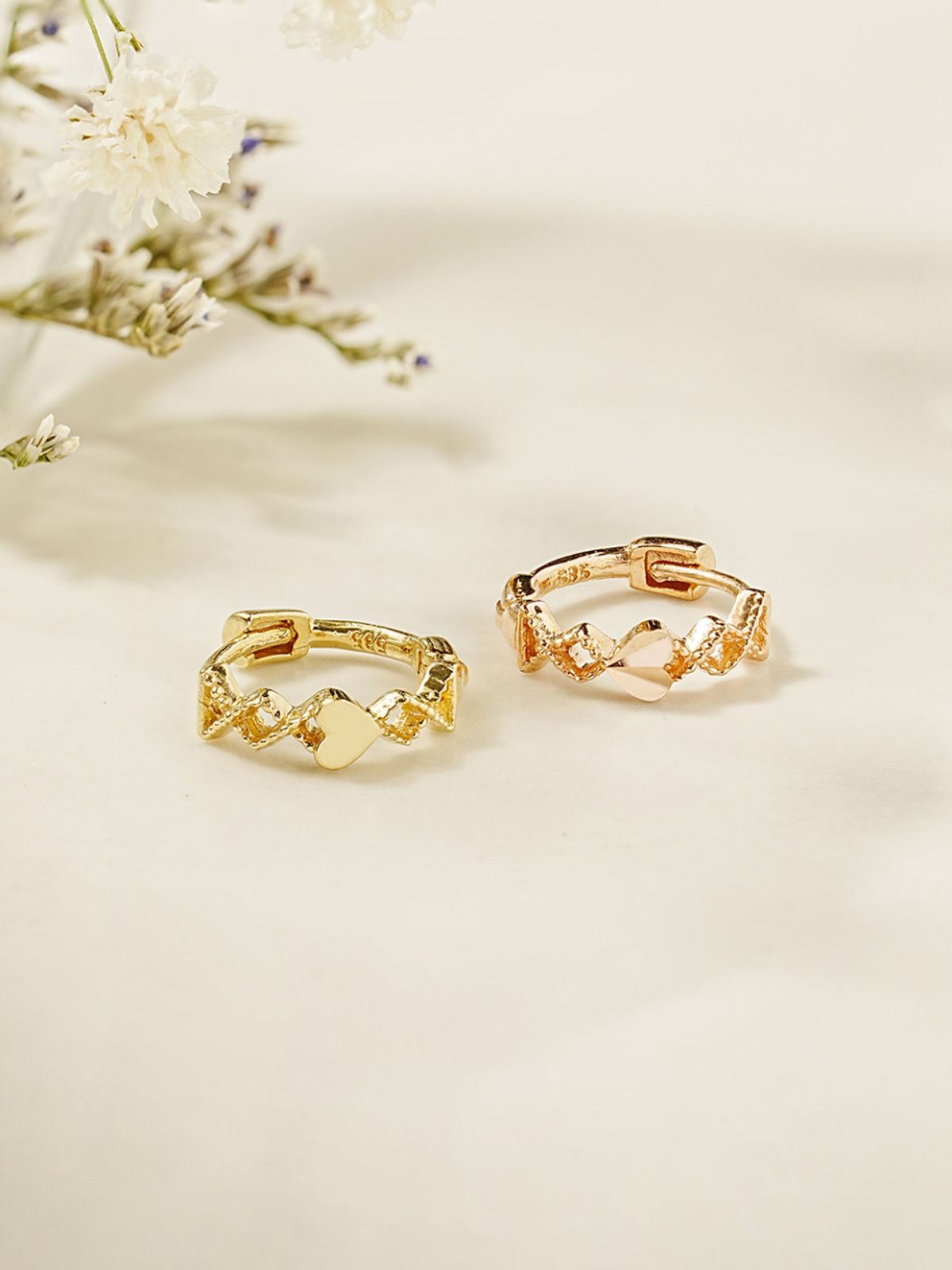 미니멀피어싱(MINIMALPIERCING) 14K 18K 포인트 하트 링귀걸이