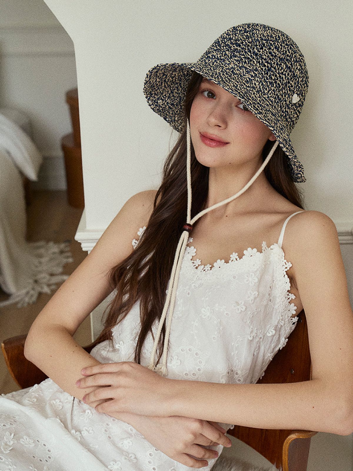 메르헨(MERCHEN) Via strap bucket hat_4color