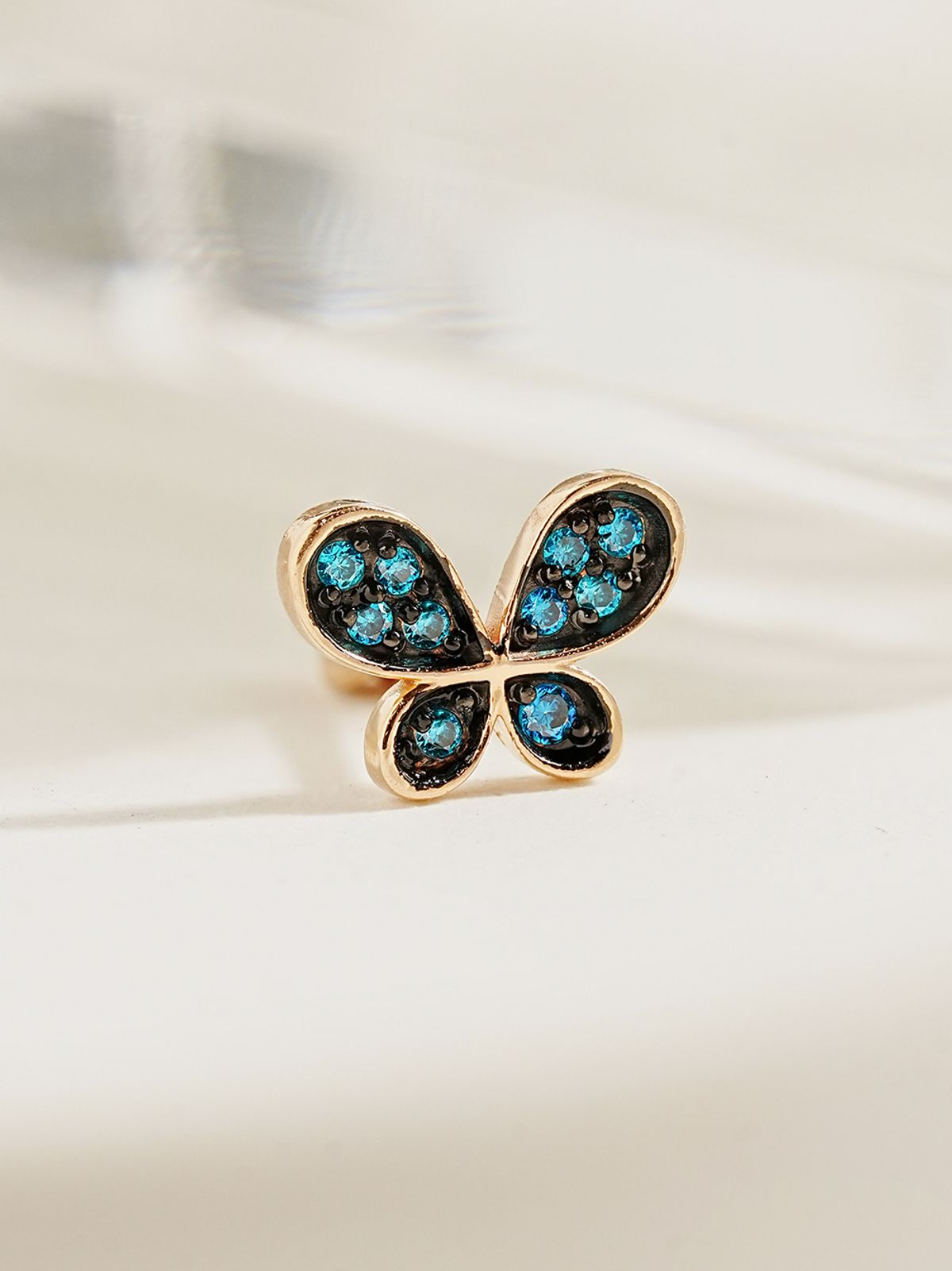 미니멀피어싱(MINIMALPIERCING) 14K 폴리오 청나비 피어싱