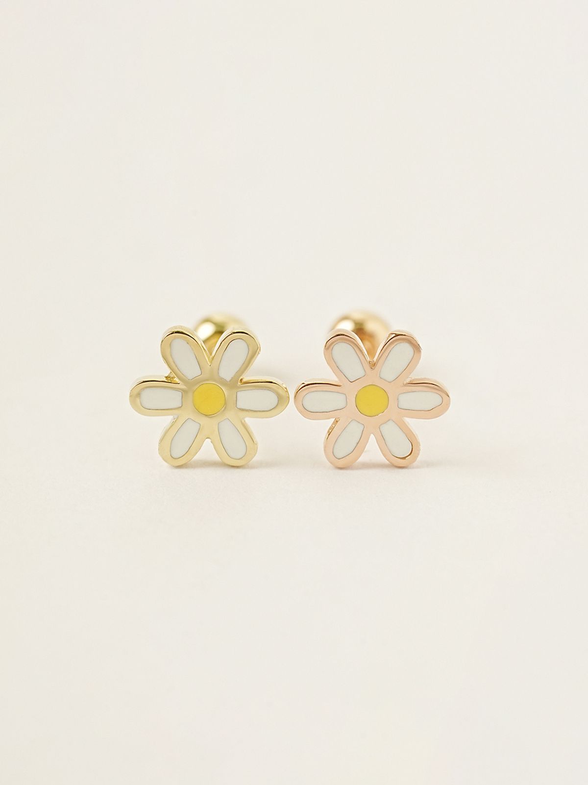 미니멀피어싱(MINIMALPIERCING) 14K 에나멜 심플 데이지 피어싱 귀걸이