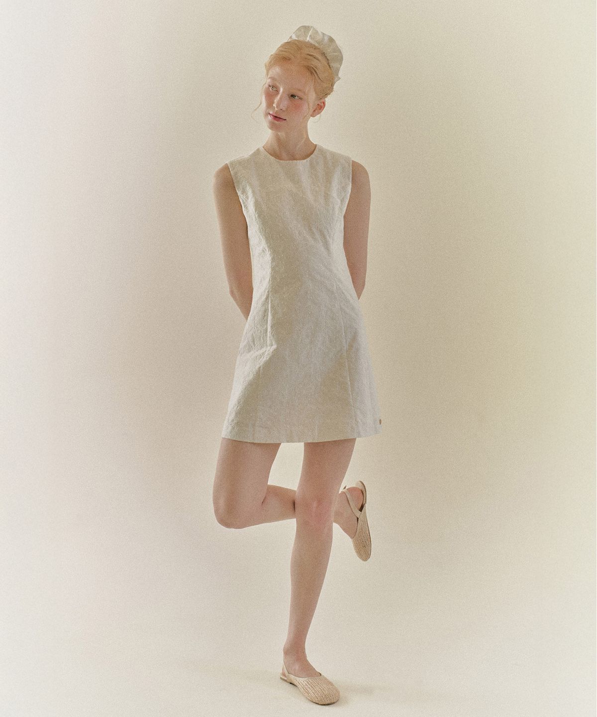 니나코스타(NINACOSTA) MINI PAISLEY EMBROIDERY DRESS_White