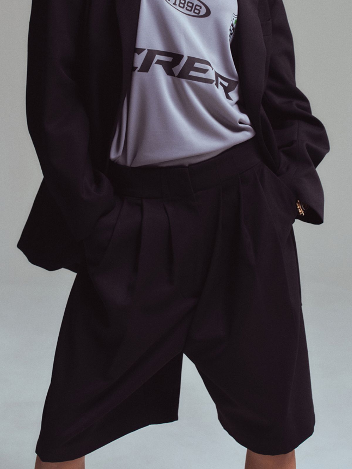 에르에르(ERER) Half slacks Black