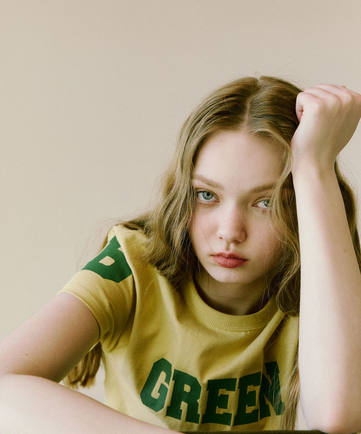 그린버터(GREENBUTTER) GB Logo Tee (Yellow Beige)