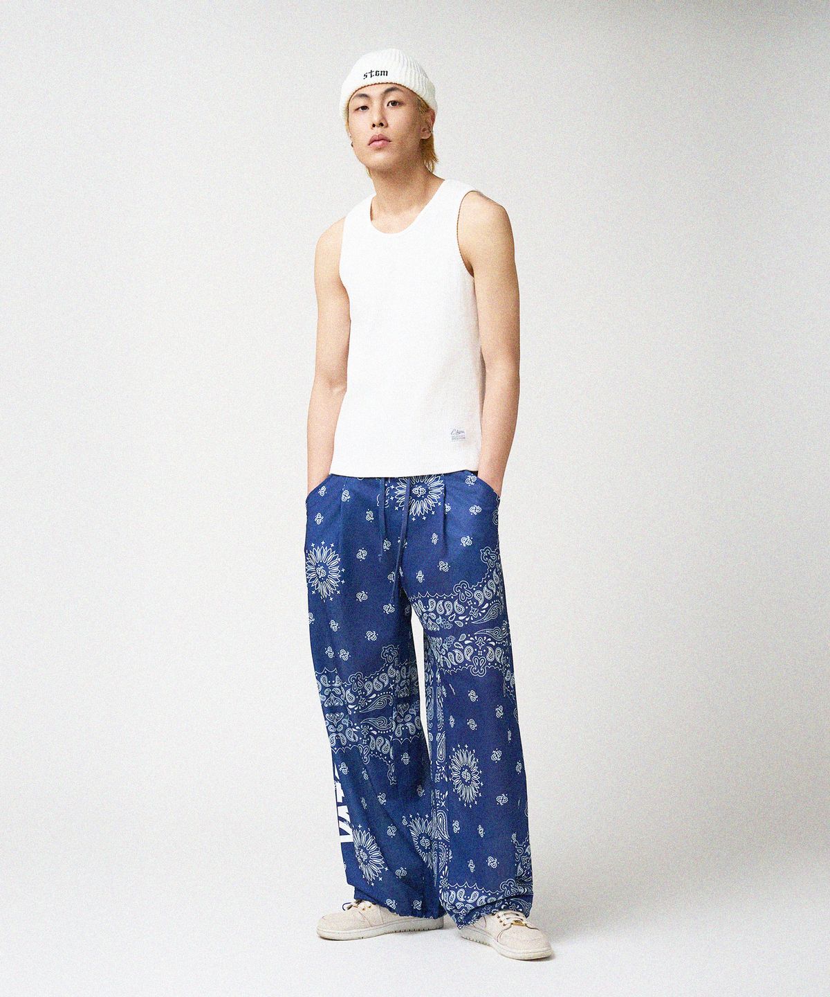 스티그마(STIGMA) Muscle Fit STGM Logo Sleeveless White
