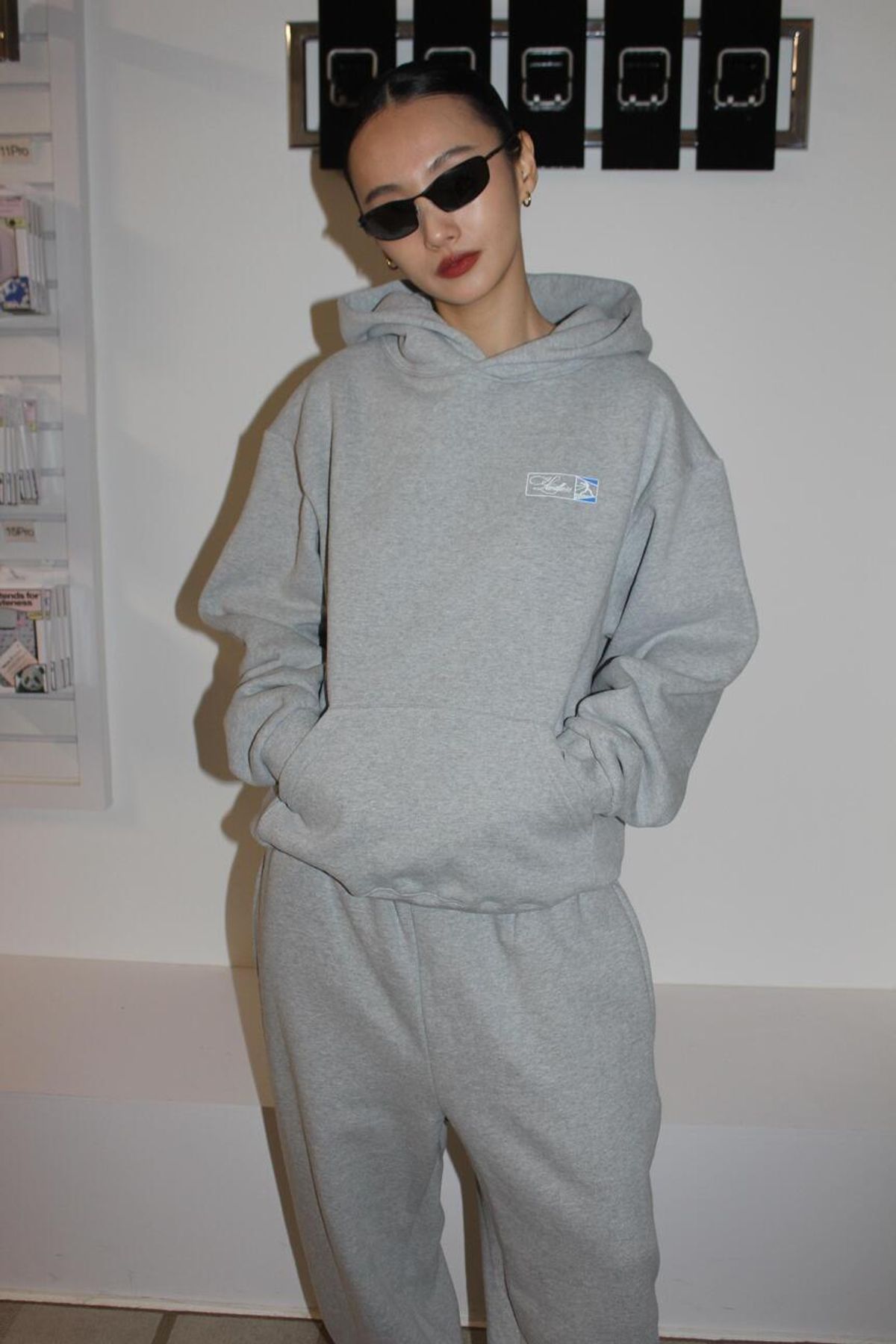 어텐즈(ATTENDS) Limitless attends hood (Gray)