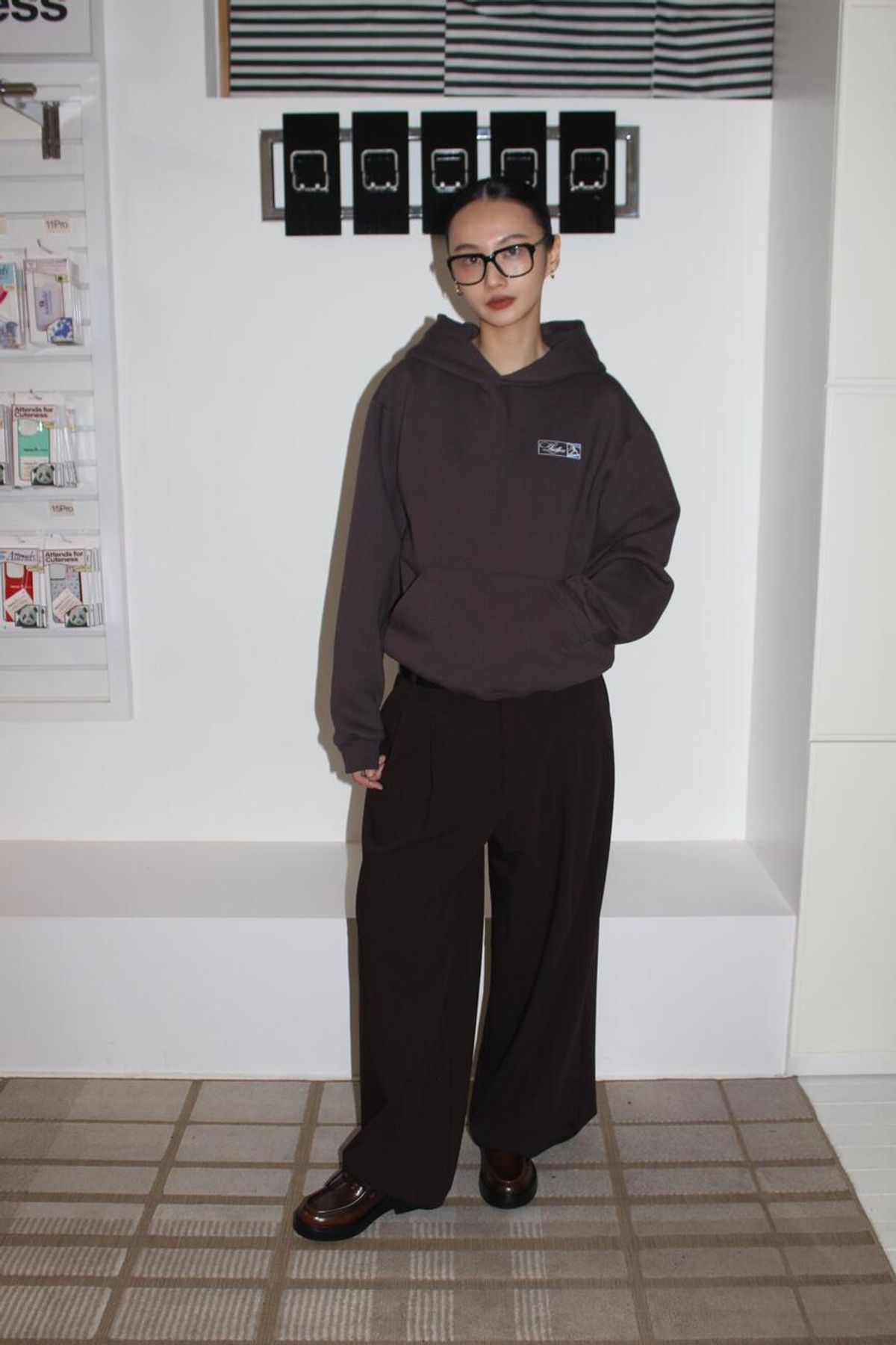 어텐즈(ATTENDS) Limitless attends hood (Washing brown)