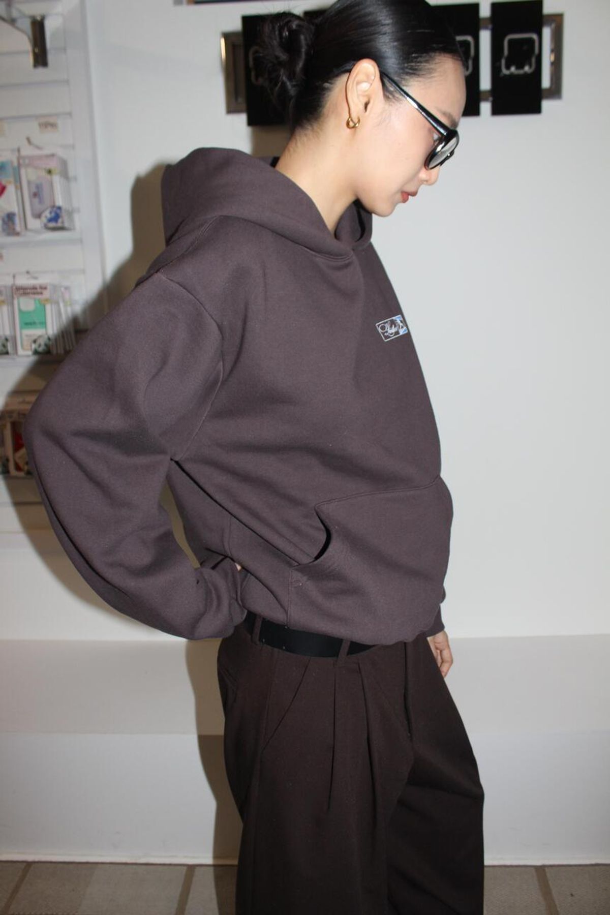 어텐즈(ATTENDS) Limitless attends hood (Washing brown)