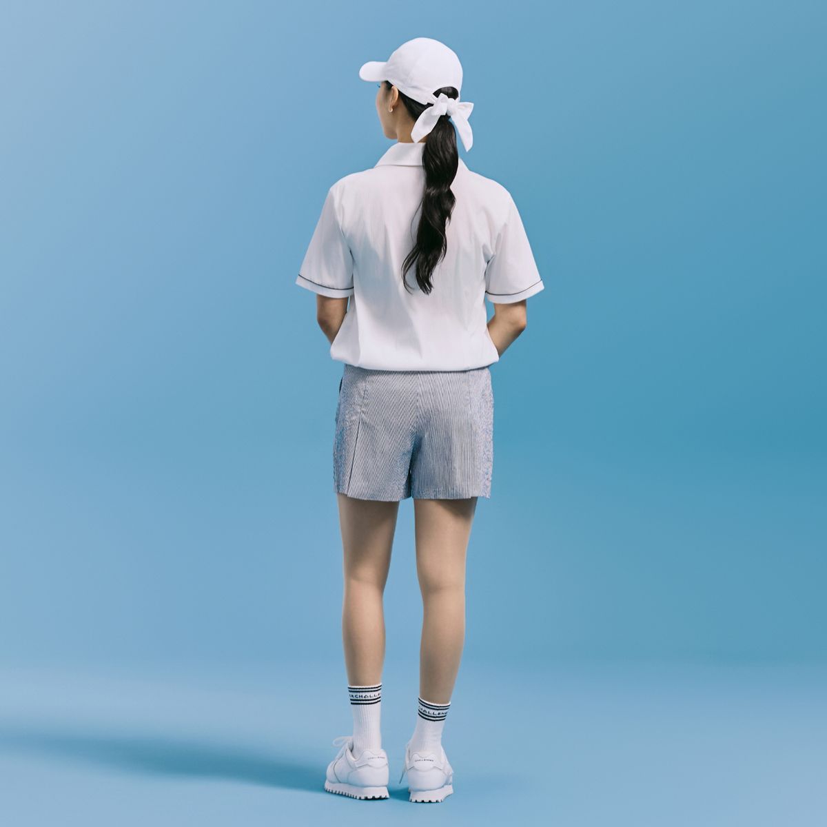 챌린저(CHALLENGER) 여성 엠보싱 시어서커 하프 팬츠 네이비