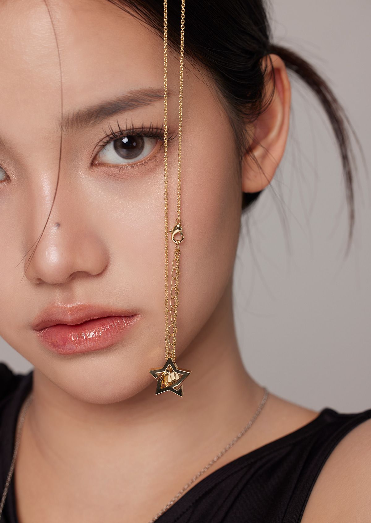 종종(JONGJONG) Draw Star Necklace