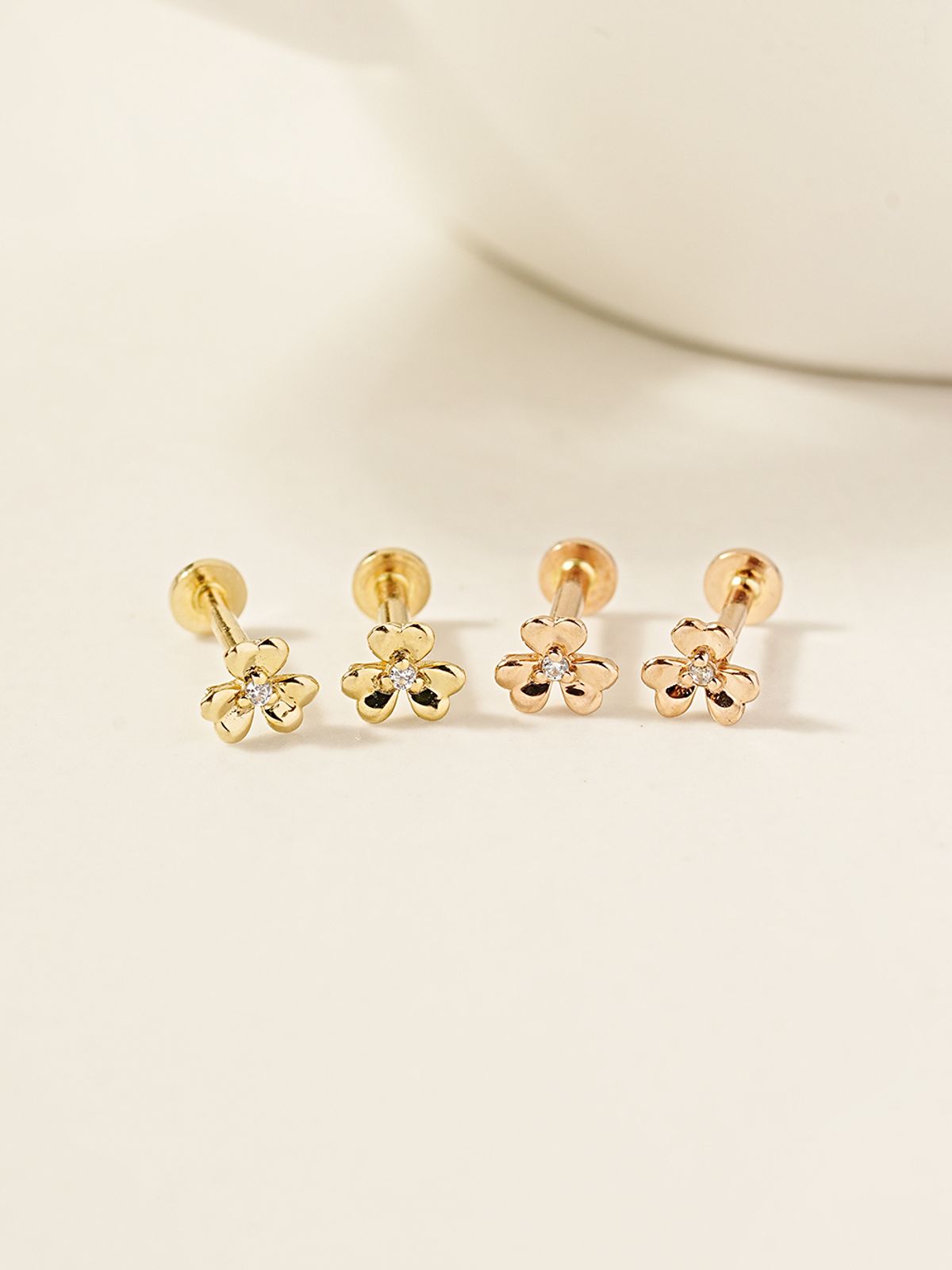 미니멀피어싱(MINIMALPIERCING) 14K 인터널 미니 세잎클로버 라블렛 피어싱