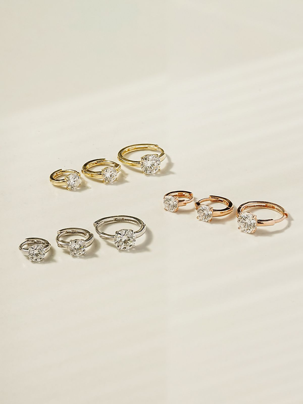 미니멀피어싱(MINIMALPIERCING) 14K 18K 모이사나이트 다이아 연골 원터치 귀걸이