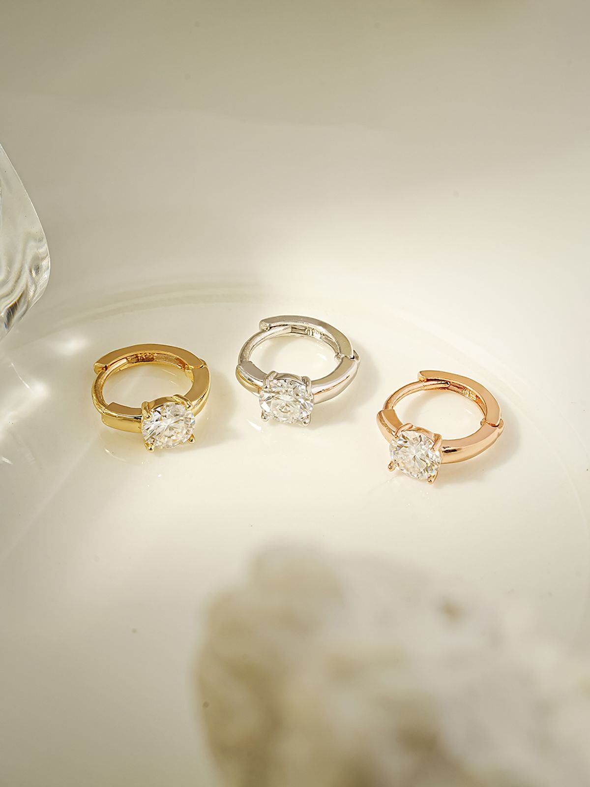미니멀피어싱(MINIMALPIERCING) 14K 18K 모이사나이트 다이아 연골 원터치 귀걸이
