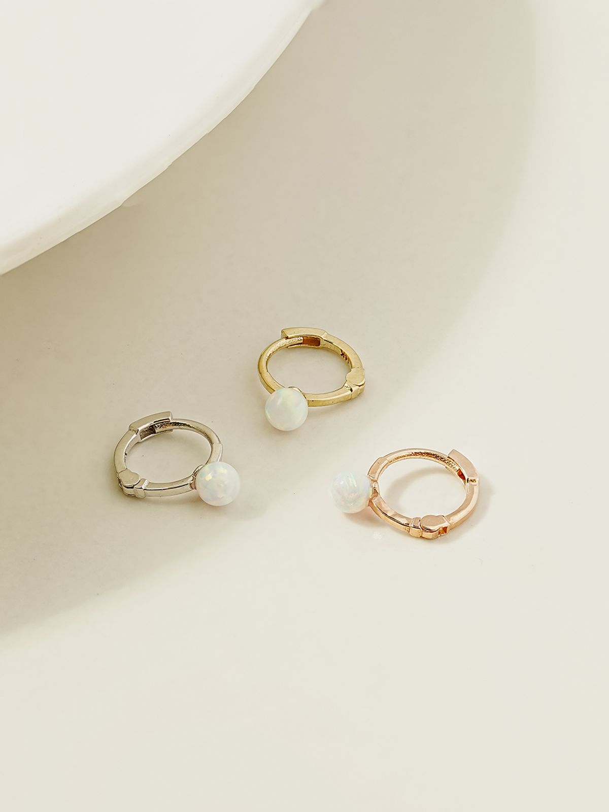 미니멀피어싱(MINIMALPIERCING) 14K 18K 오팔 연골 미니 원터치 링귀걸이