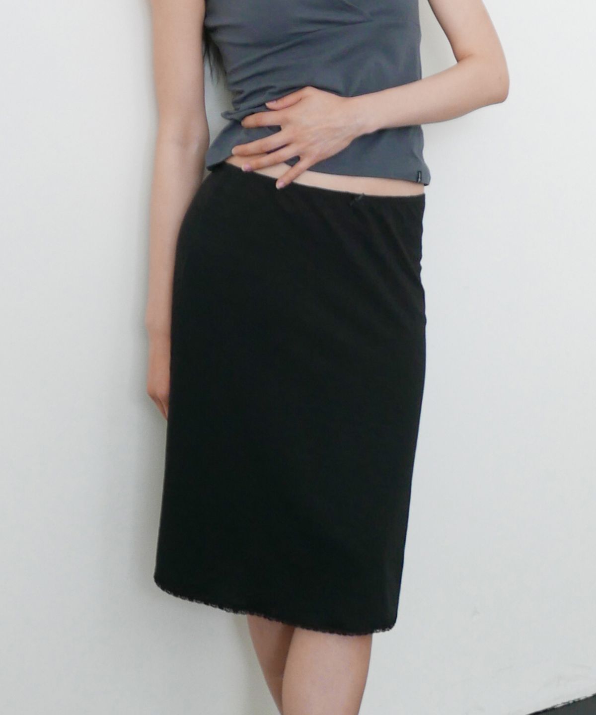 디어스토커(DEARSTALKER) D. BASIC NATURAL MIDI SKIRT - 3 COLOR