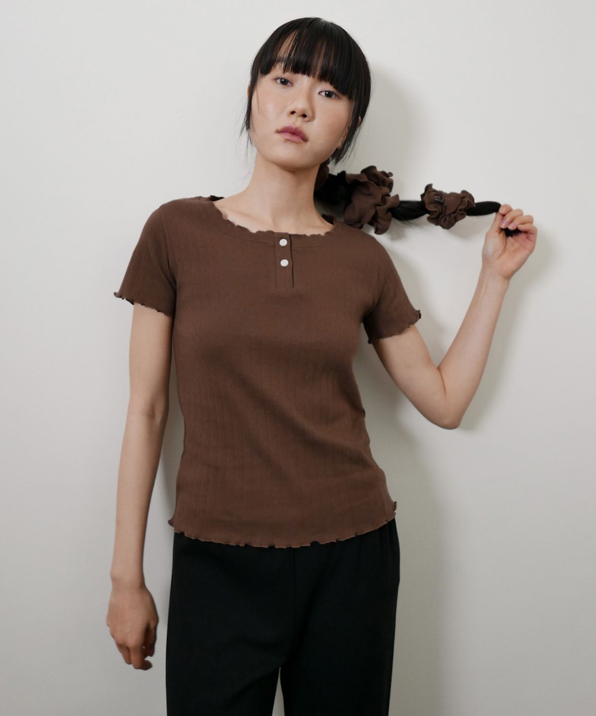 디어스토커(DEARSTALKER) D. BASIC POINTELLE WAVE BUTTON TEE - 4 COLOR