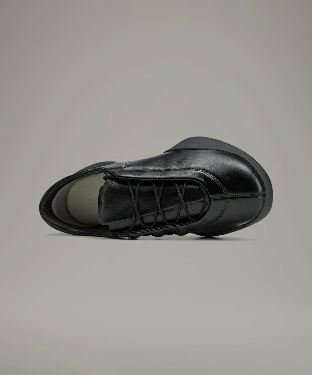 와이쓰리(Y-3) Y-3 REGU - 블랙 / JS1116