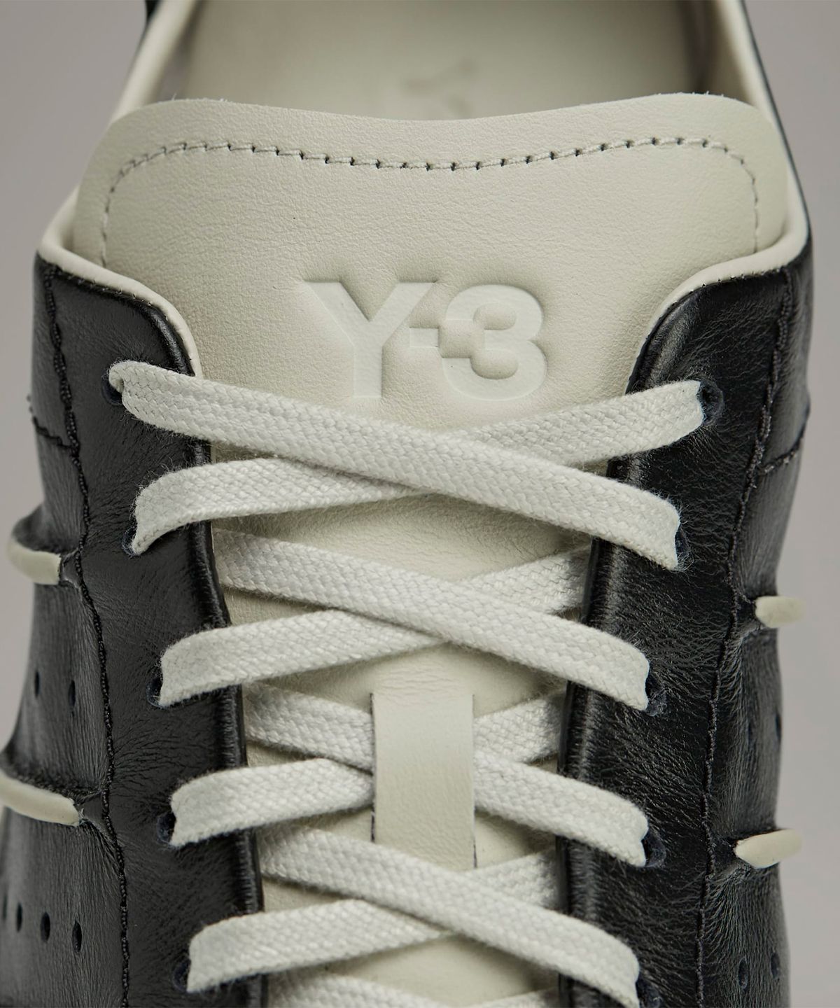 와이쓰리(Y-3) Y-3 슈퍼스타 - 블랙 / JS0575