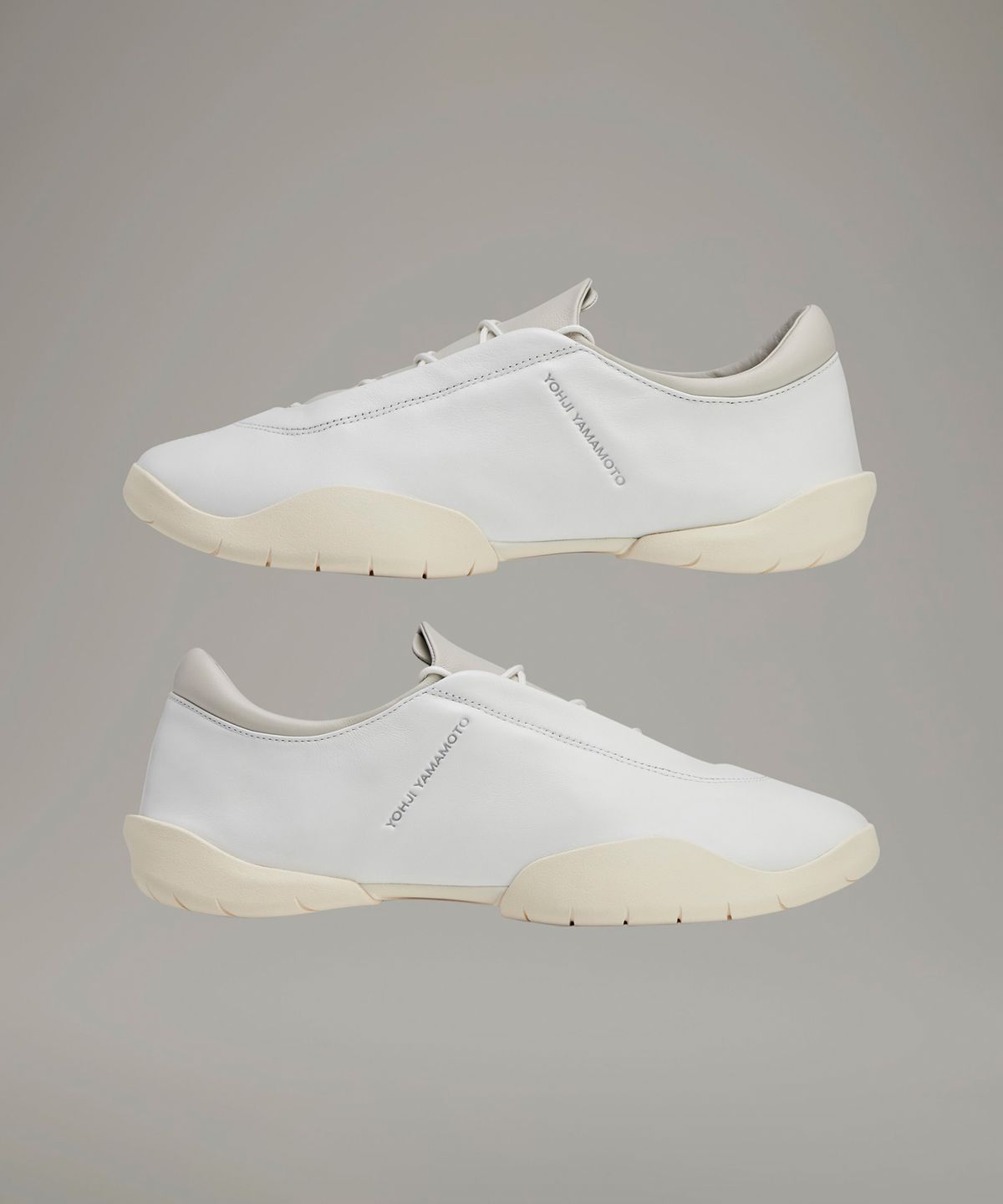 와이쓰리(Y-3) Y-3 REGU - 코어화이트 / JS1117